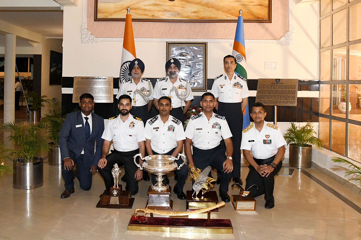 45th Flight Test Course Officers Graduate With Flying Colours